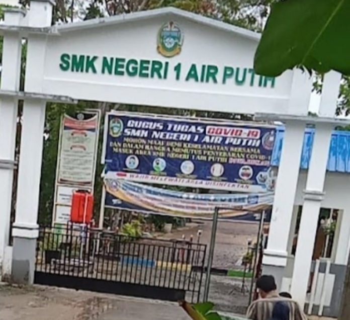 Sekolah Menengah Kejuruan Negri 1 Air Putih Kabupaten Batu Bara Sumatera Utara ( dok/istimewa )