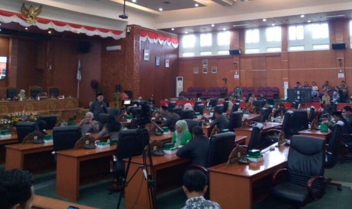 Paripurna Diskors Karena Minim Kehadiran Anggota Dewan, FPMP : Ini Potret Buruk Parlement Kota Depok